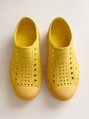 Native Jefferson Sneakers • c12